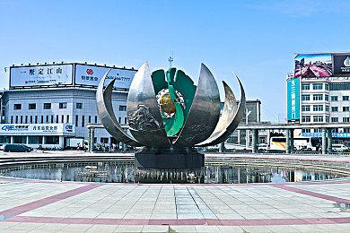 剧情向冒险角色扮演游戏《奈里》第二章《奈里：浪潮》正式推出